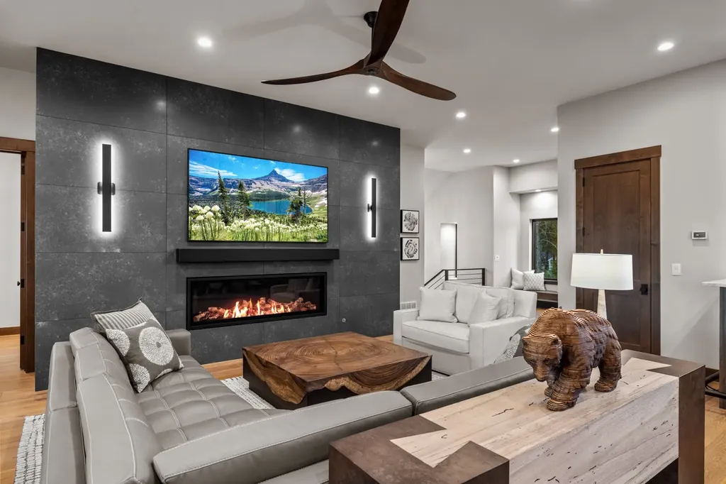 17 Marina Crest Lane Whitefish MT 59937