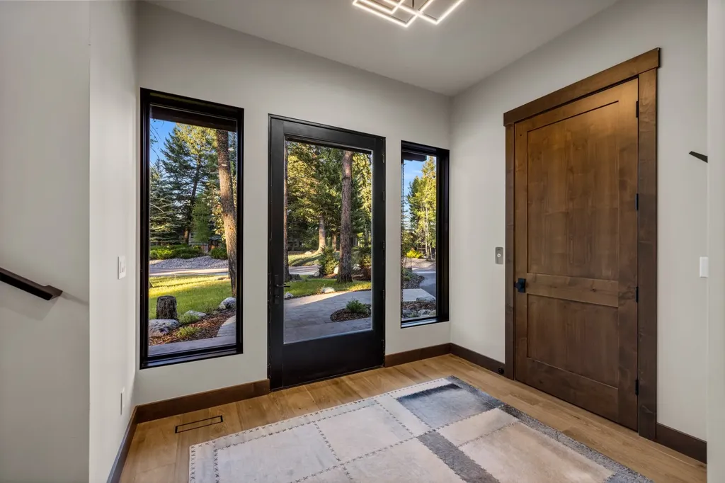 17 Marina Crest Lane Whitefish MT 59937