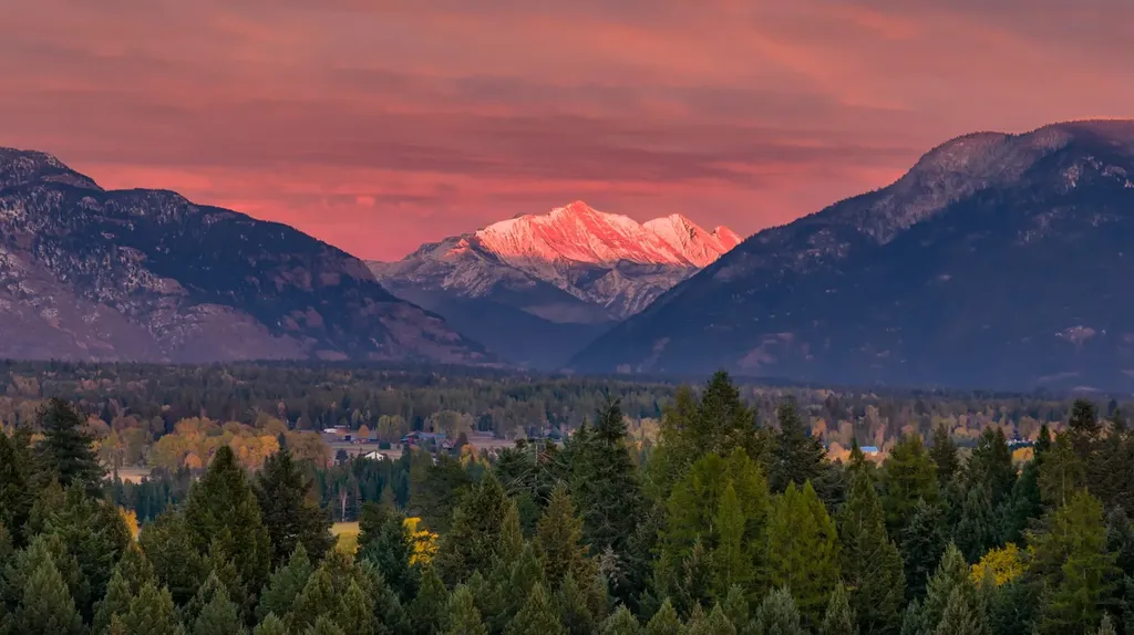 17 Marina Crest Lane Whitefish MT 59937