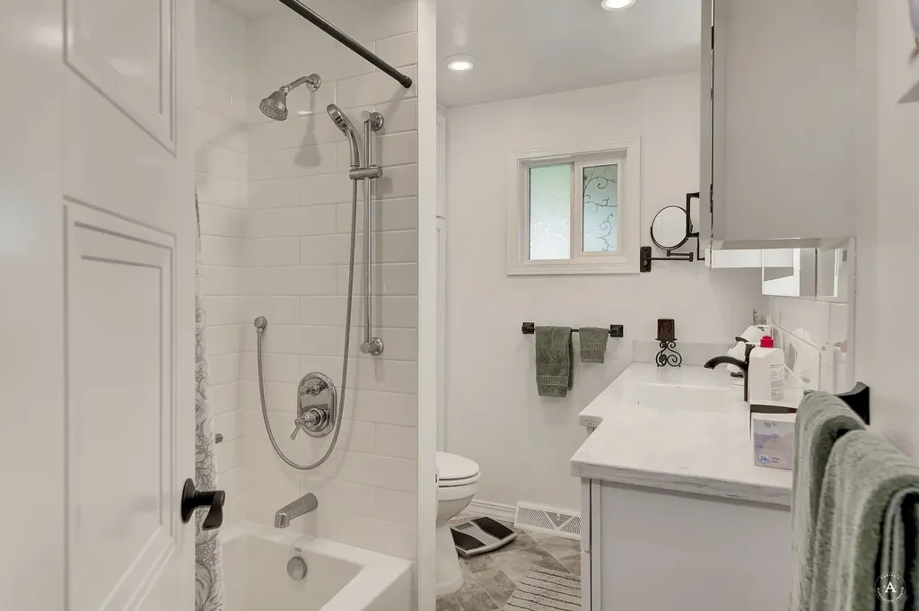1502 Hauser Boulevard Helena MT 59601
