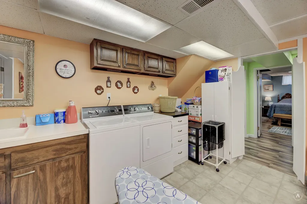 1502 Hauser Boulevard Helena MT 59601