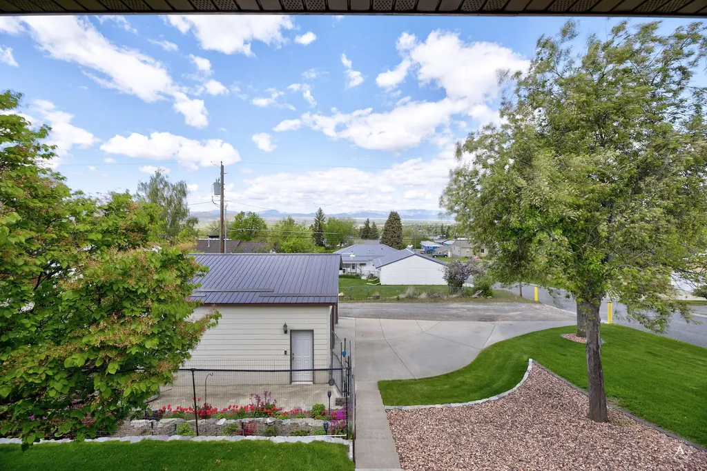 1502 Hauser Boulevard Helena MT 59601