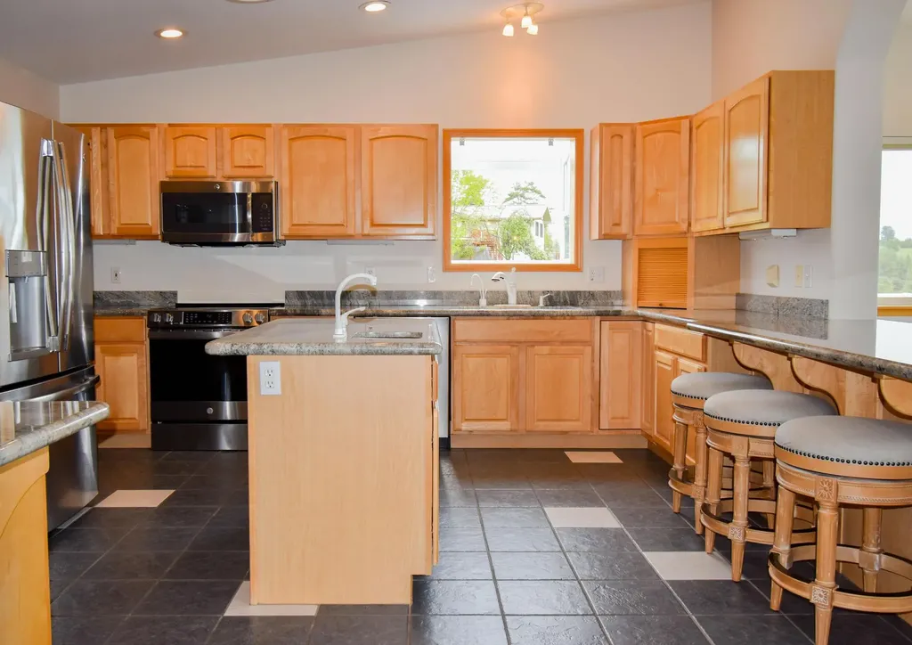 32478 Sunrise Drive Polson MT 59860