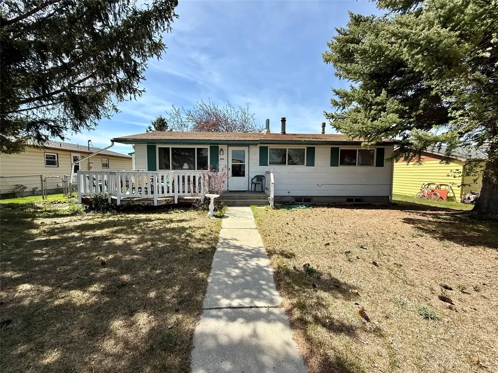 906 Bielenberg Street Deer Lodge MT 59722