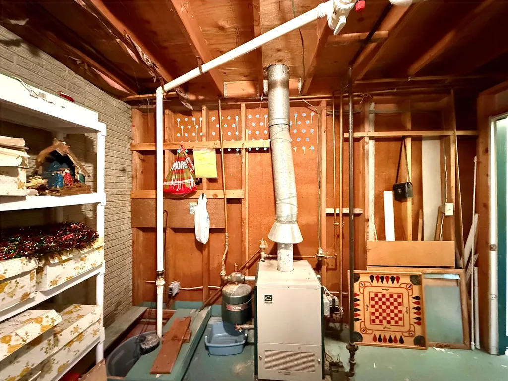 906 Bielenberg Street Deer Lodge MT 59722