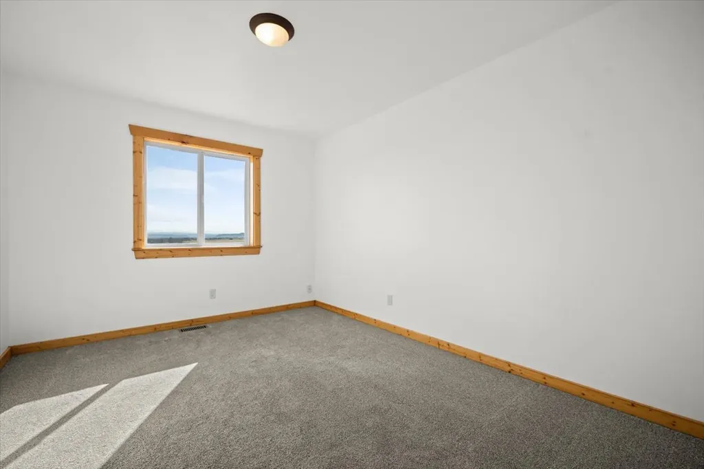 1960 Coyote Ridge Road N Laurel MT 59044