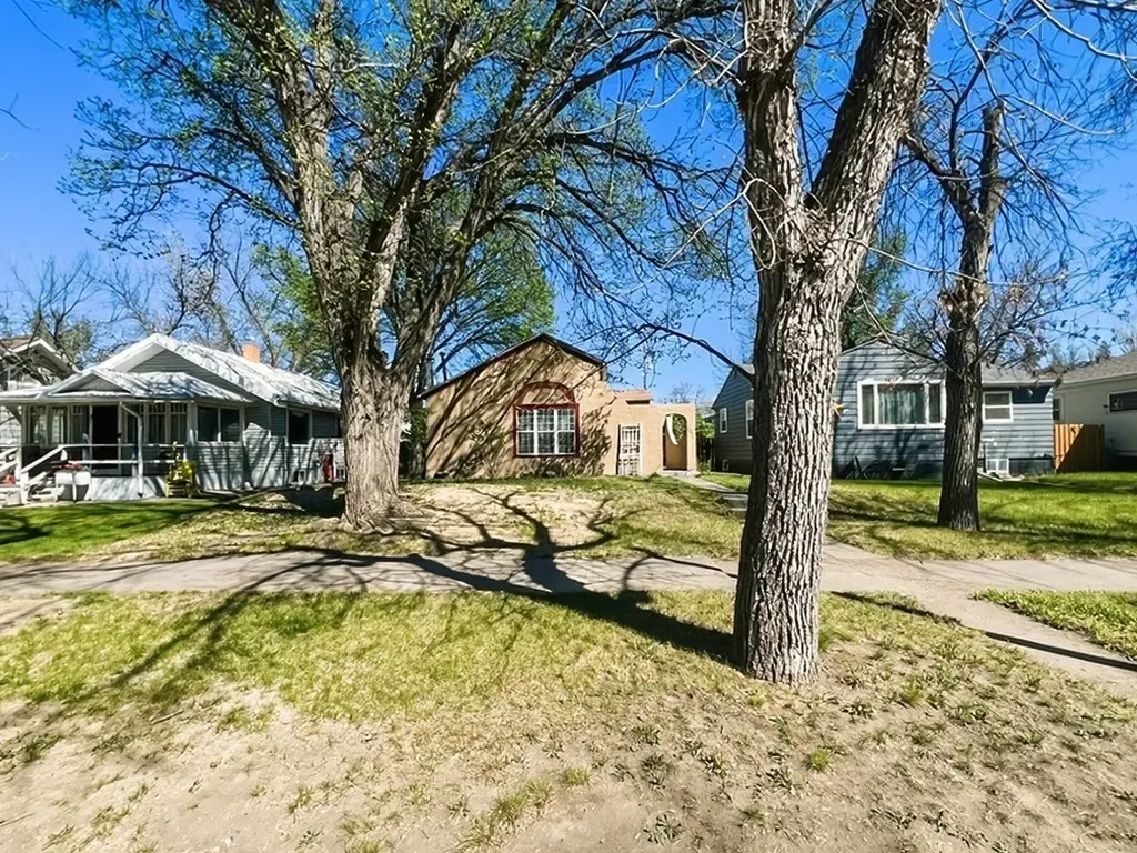 523 6th Avenue Havre MT 59501
