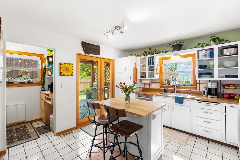 1039 Palmer Street Missoula MT 59802