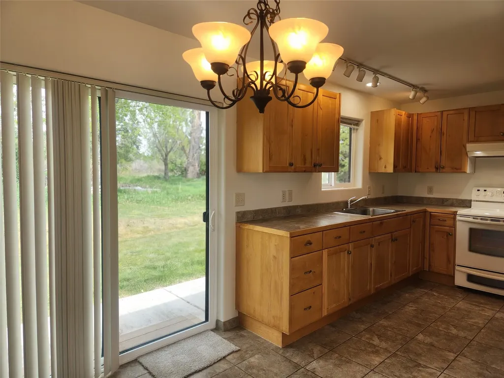 212 Canyon Creek Road Hamilton MT 59840