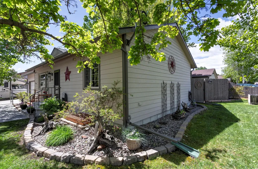 307 Lake Side Drive Lolo MT 59847