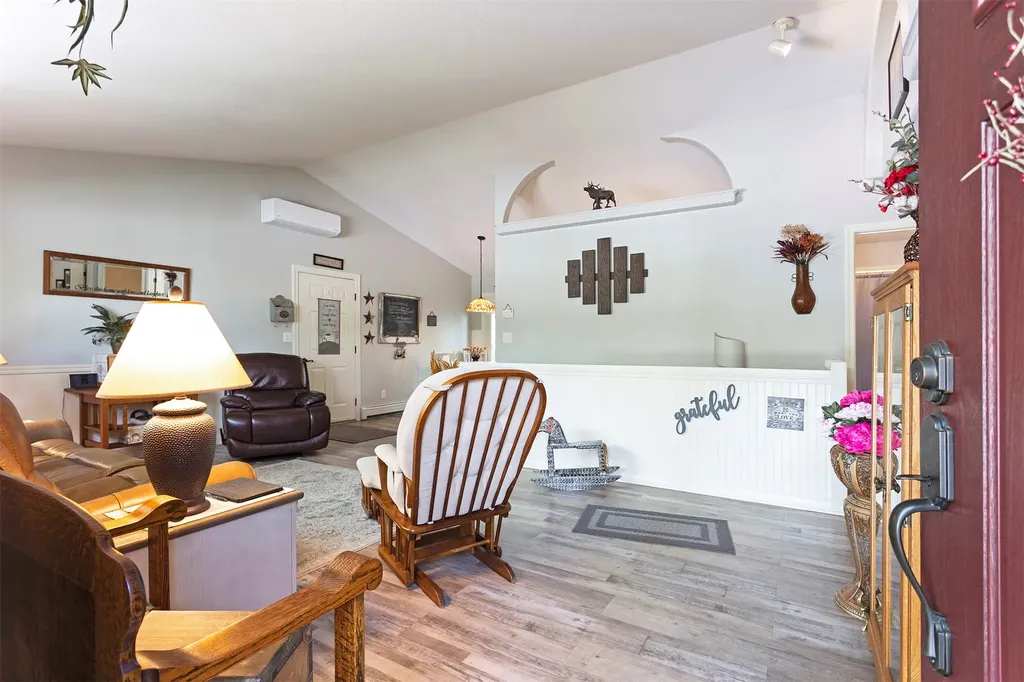 307 Lake Side Drive Lolo MT 59847
