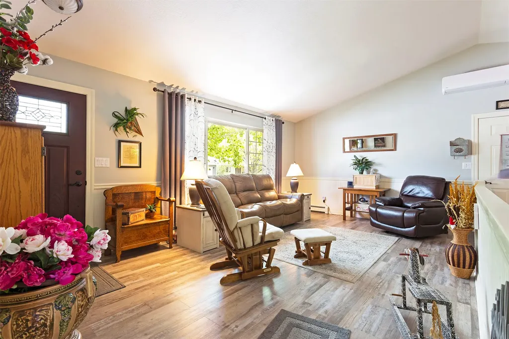 307 Lake Side Drive Lolo MT 59847