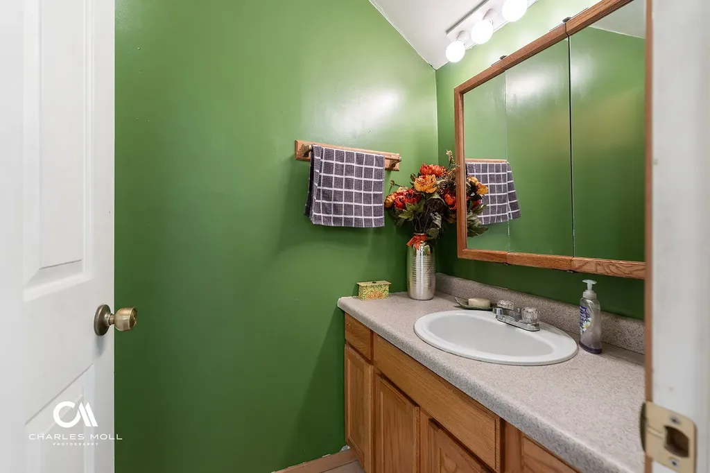 2004 Grizzly Gulch Drive Helena MT 59601