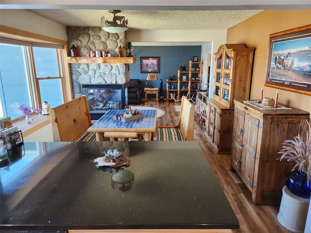 302 9th Avenue SE Cut Bank MT 59427
