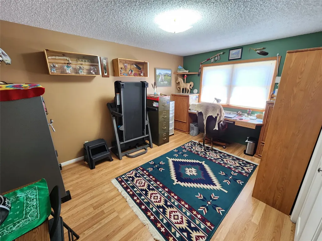 302 9th Avenue SE Cut Bank MT 59427