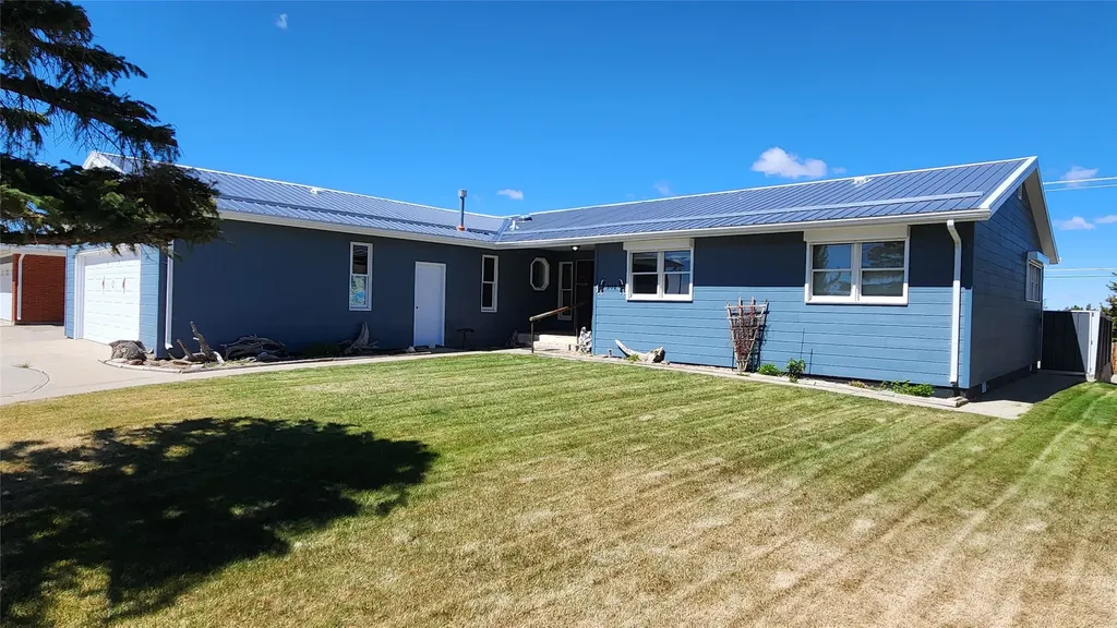 302 9th Avenue SE Cut Bank MT 59427