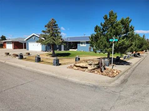 302 9TH Avenue SE Cut Bank MT 59427