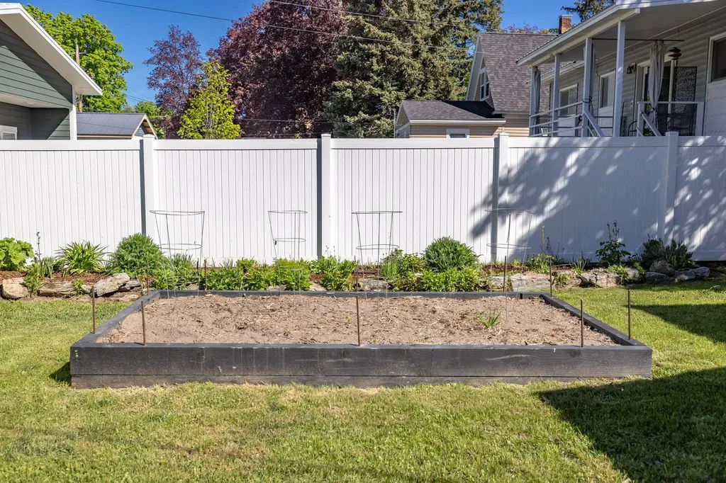 1240 2nd Avenue E Kalispell MT 59901