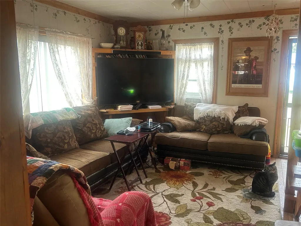202 S Water Street Darby MT 59829