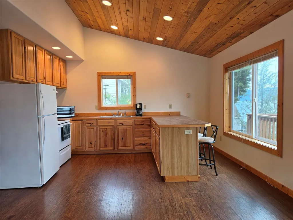 27988 E Matterhorn Road Polson MT 59860