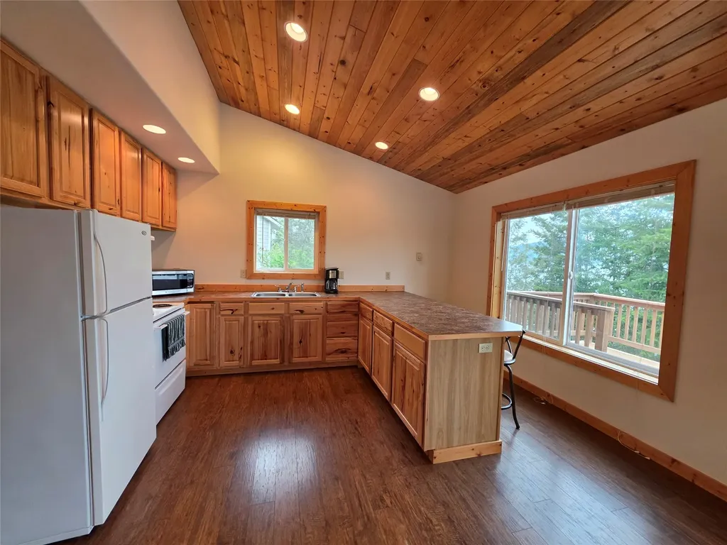 27988 E Matterhorn Road Polson MT 59860