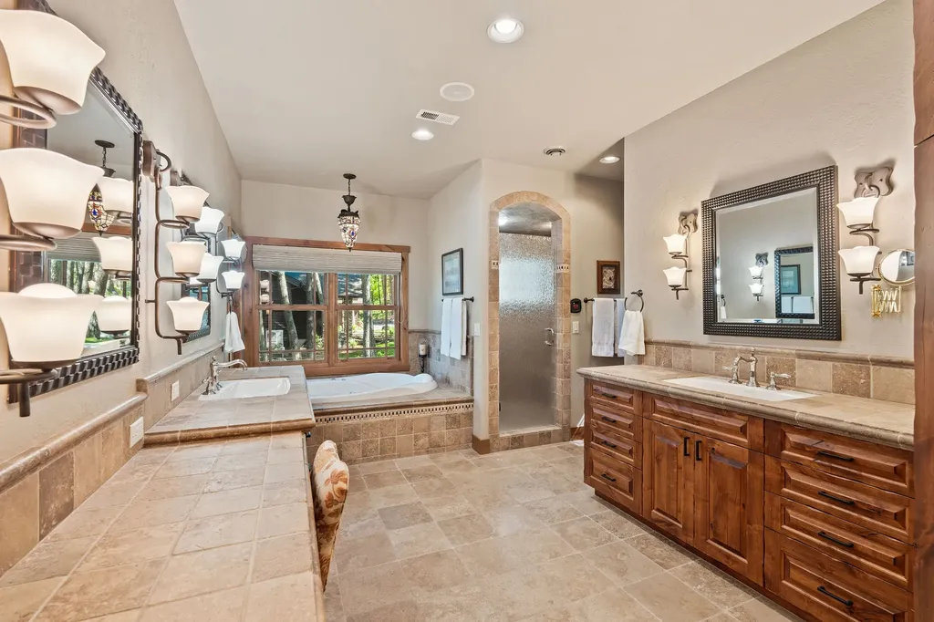 599 Pommel Drive Bigfork MT 59911