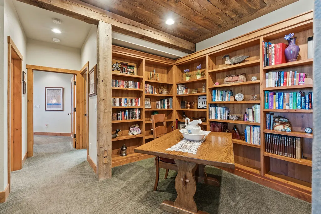599 Pommel Drive Bigfork MT 59911