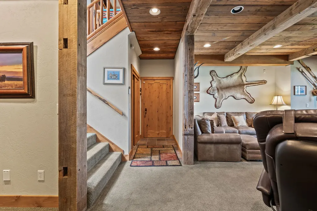 599 Pommel Drive Bigfork MT 59911