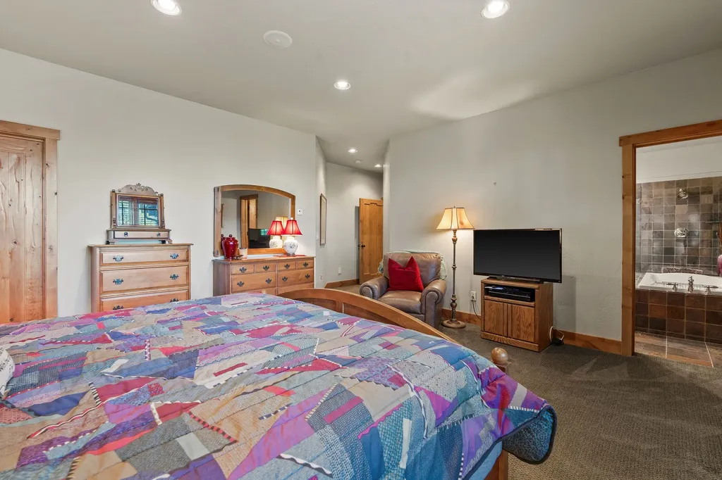 599 Pommel Drive Bigfork MT 59911
