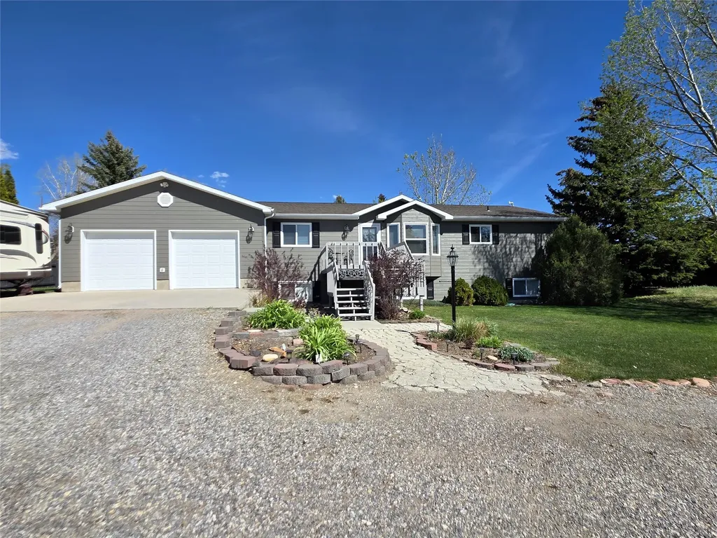 303 12th Avenue NE Choteau MT 59422