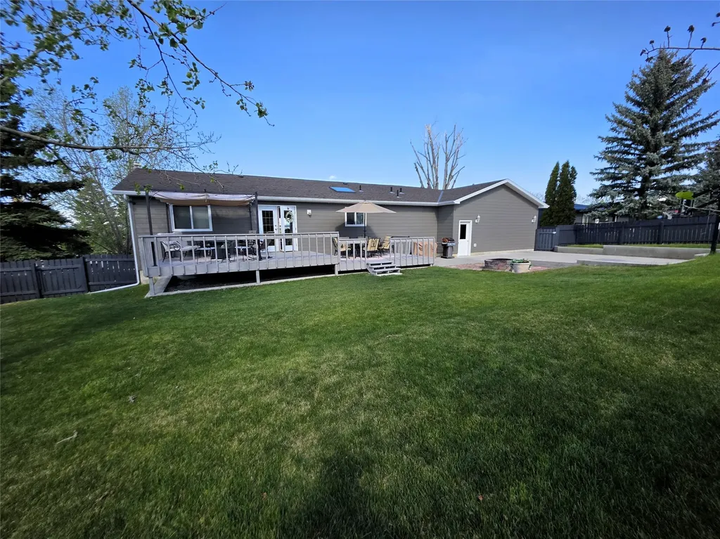303 12th Avenue NE Choteau MT 59422