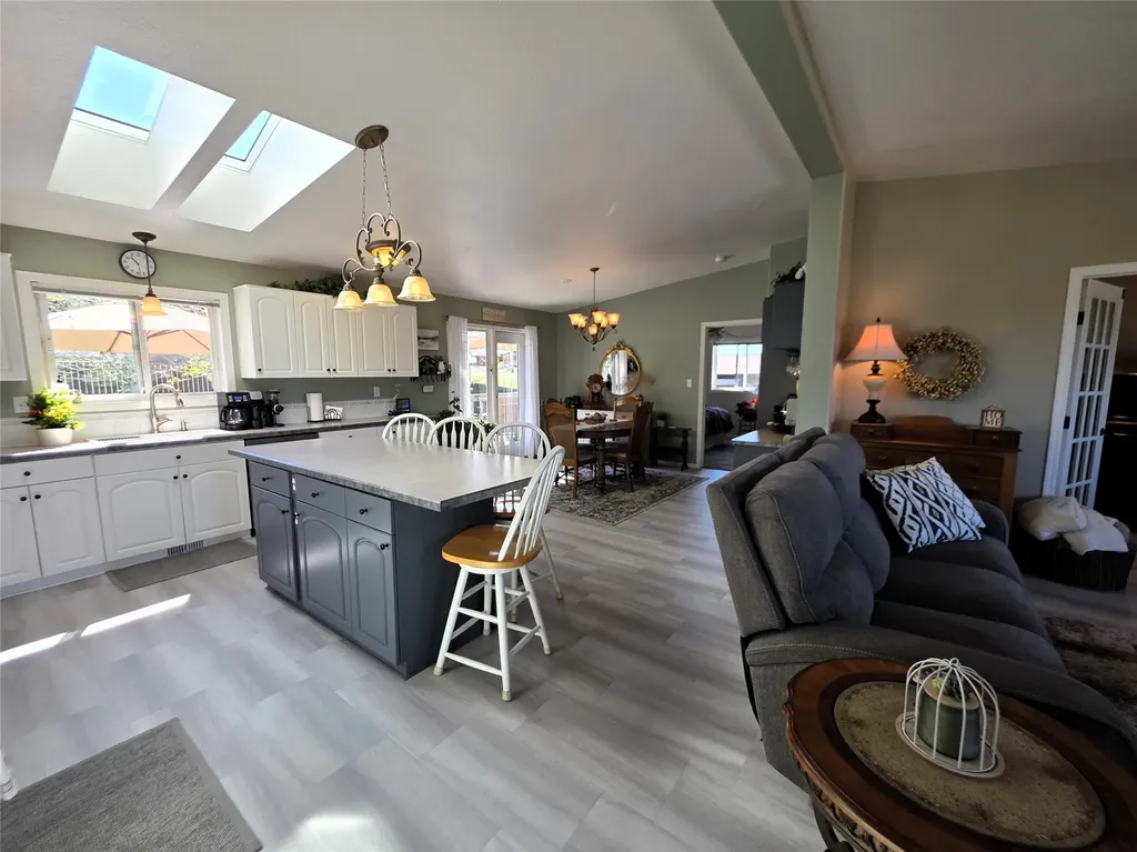 303 12th Avenue NE Choteau MT 59422