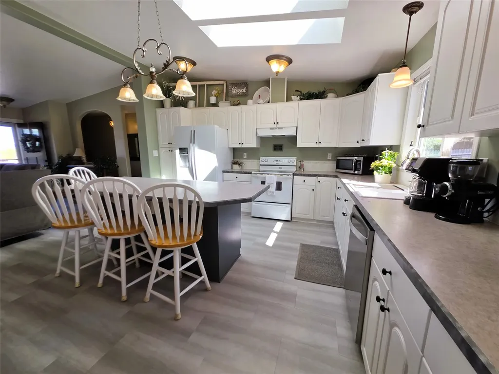 303 12th Avenue NE Choteau MT 59422