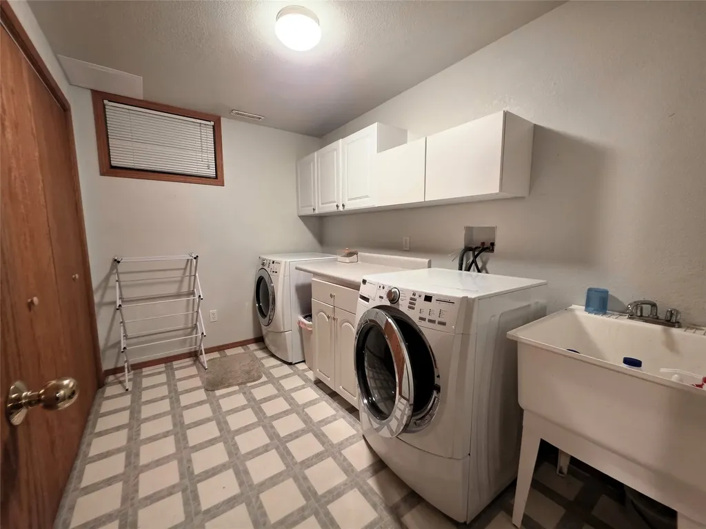 303 12th Avenue NE Choteau MT 59422