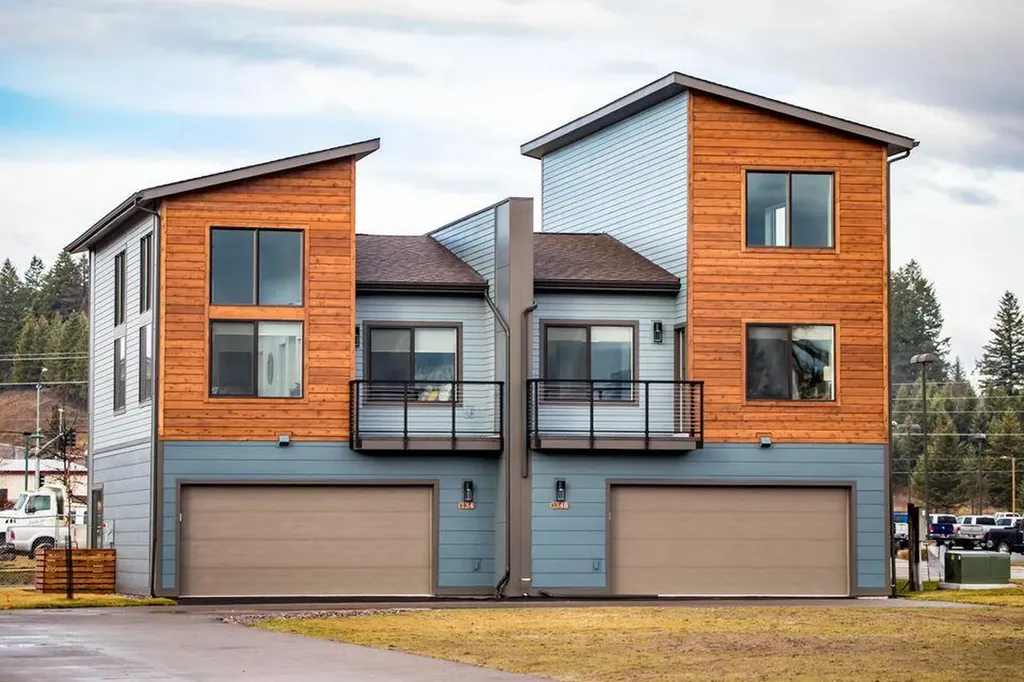 21 D Hickory Loop Whitefish MT 59937