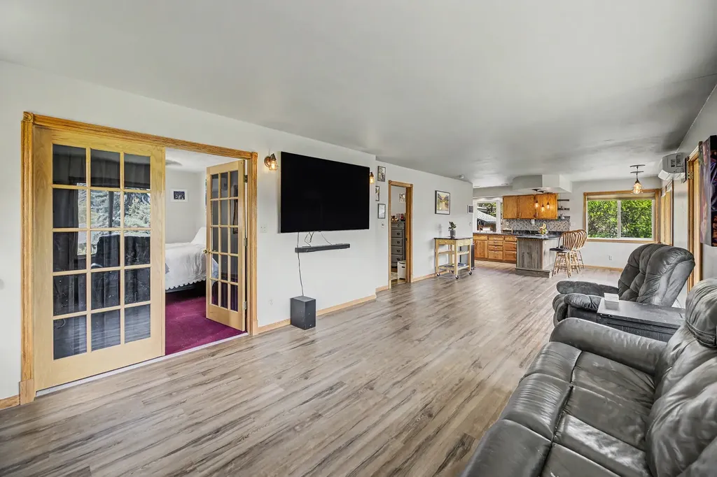 24 Wendell Lane Clancy MT 59634