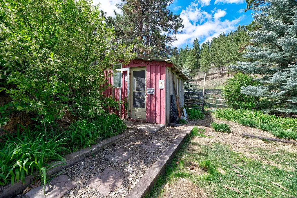 24 Wendell Lane Clancy MT 59634