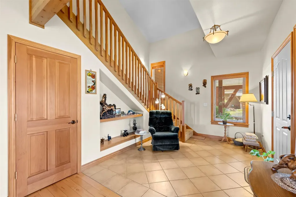 24 Lone Pine Trail Hamilton MT 59840