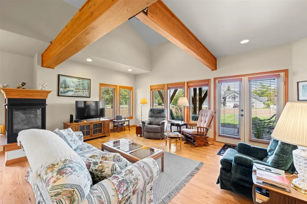 24 Lone Pine Trail Hamilton MT 59840
