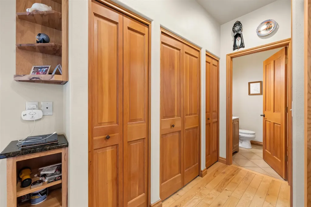 24 Lone Pine Trail Hamilton MT 59840