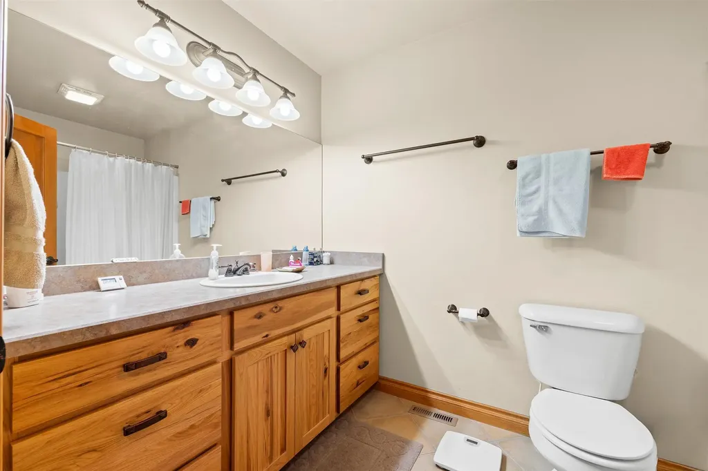 24 Lone Pine Trail Hamilton MT 59840