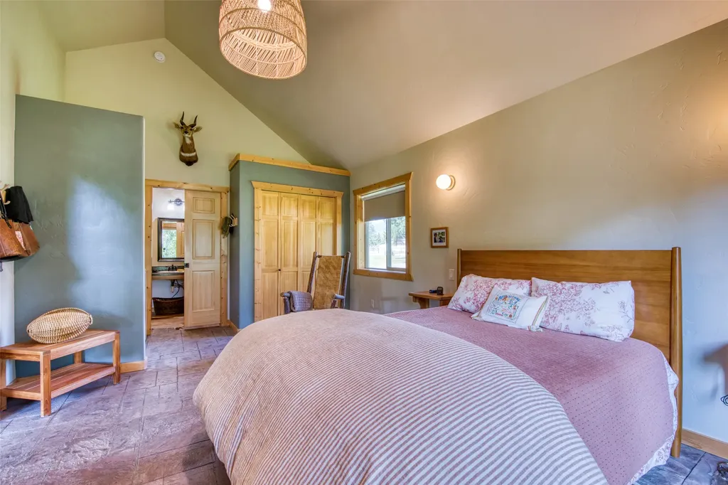 182 Mountain View Drive Victor MT 59875