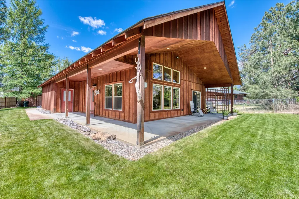 182 Mountain View Drive Victor MT 59875