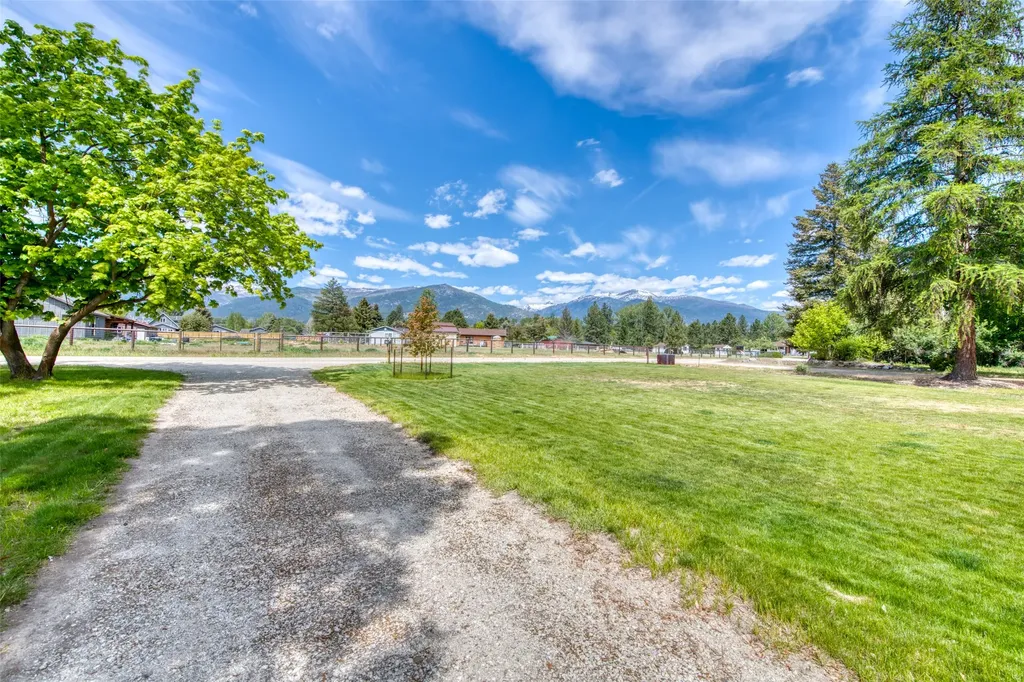 182 Mountain View Drive Victor MT 59875