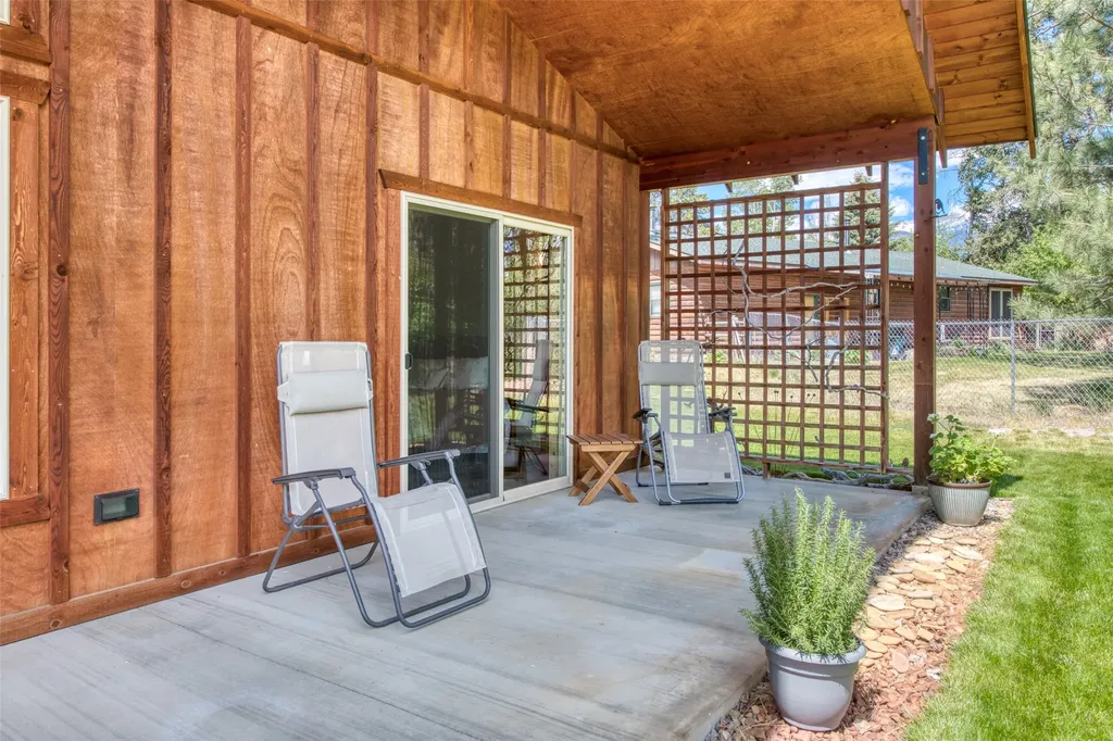 182 Mountain View Drive Victor MT 59875