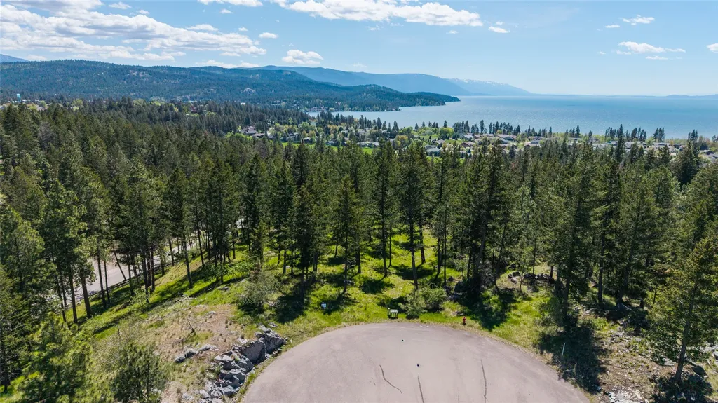 87 Rock Ridge Way Bigfork MT 59911