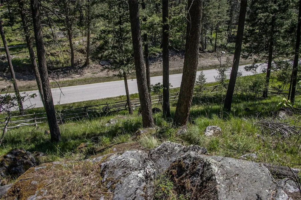 87 Rock Ridge Way Bigfork MT 59911