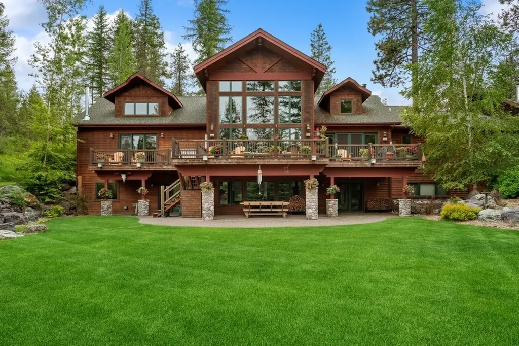 940 Mccaffery Road Bigfork MT 59911