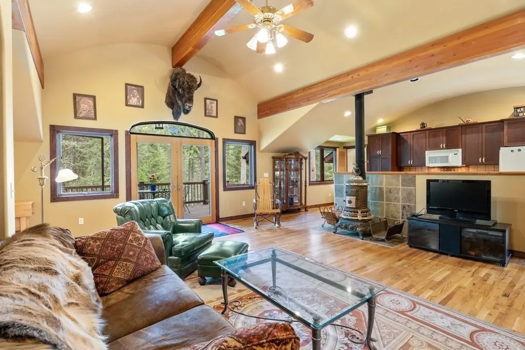 940 Mccaffery Road Bigfork MT 59911
