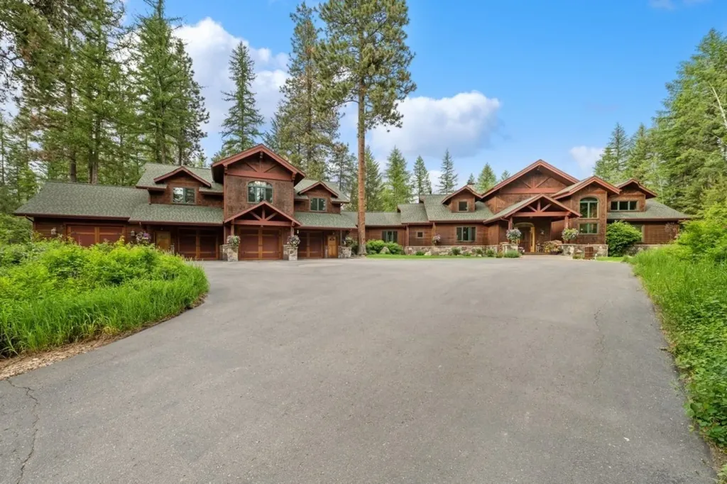 940 Mccaffery Road Bigfork MT 59911